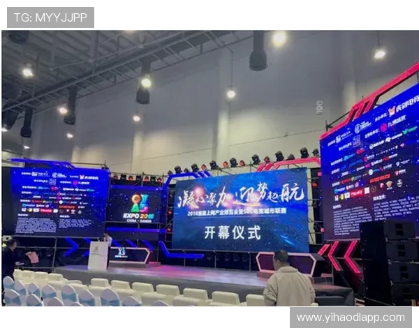 壹号娱乐大舞台入口现场实拍，带你直观感受入场的真实场景与氛围